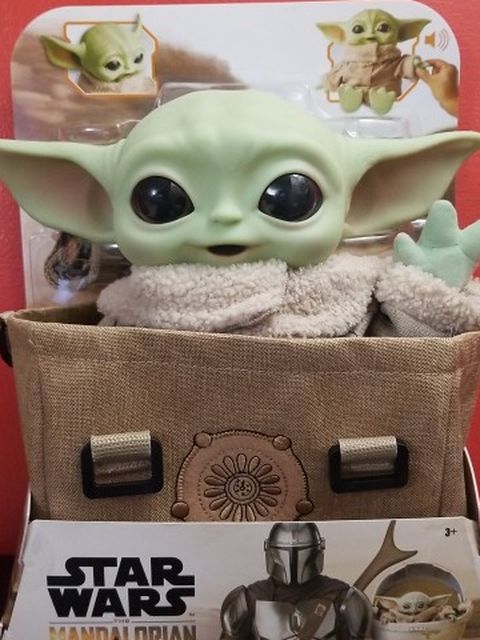 NEW! StarWars The Child Plush Bundle With Carrier