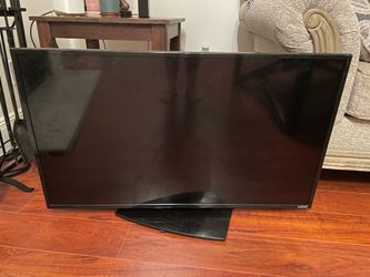 TV 40”. 1080p Full HD Smart TV with Wi-Fi