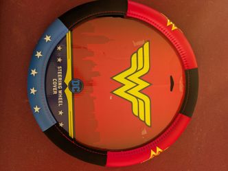 Wonder Woman steering wheel cover
