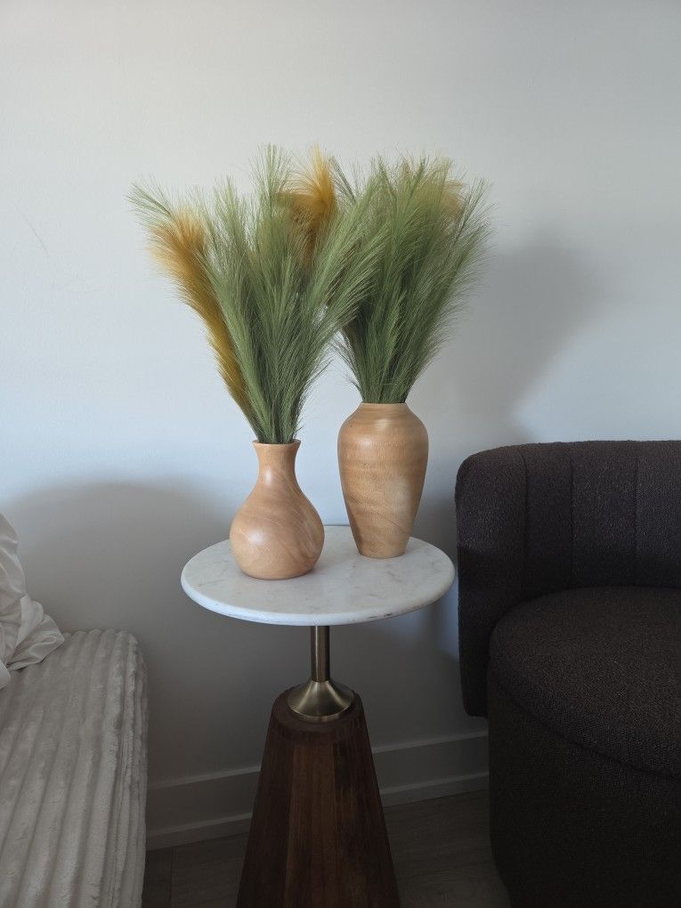 2 Luxury Pampas With Vases
