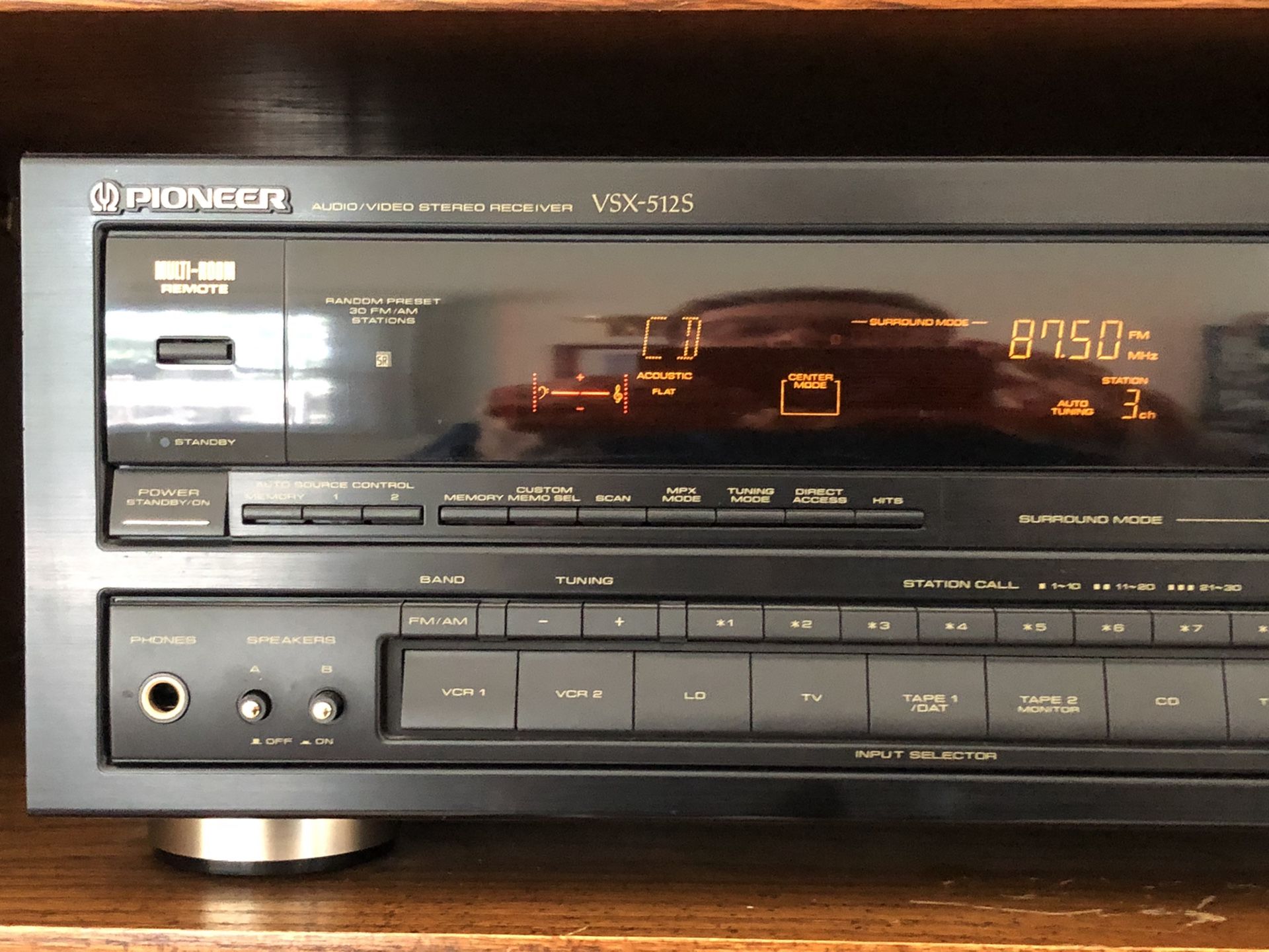 Pioneer VSX-512S 5.1 Channel Audio/Video Stereo Receiver.