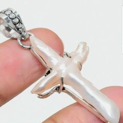 Cross - Biwa Pearl Gemstone Handmade Jewelry Pendant 2.17"