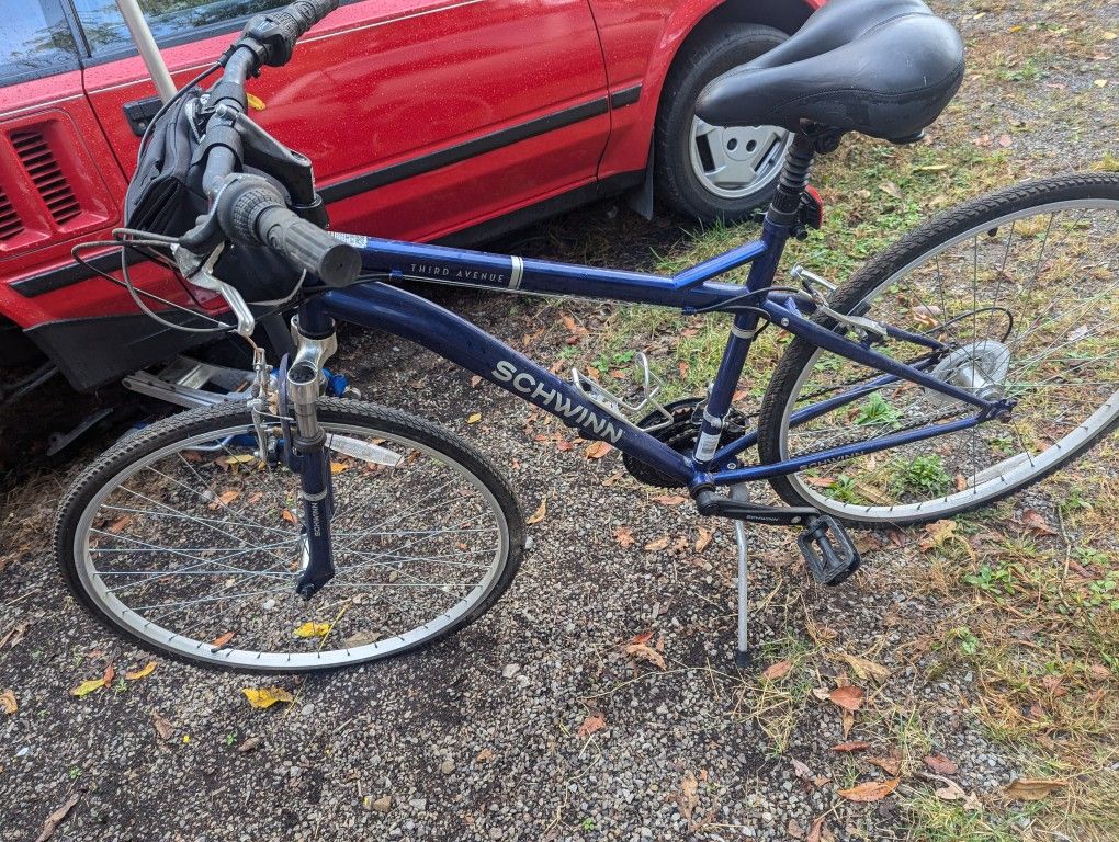 Medium Sized Schwinn Bike