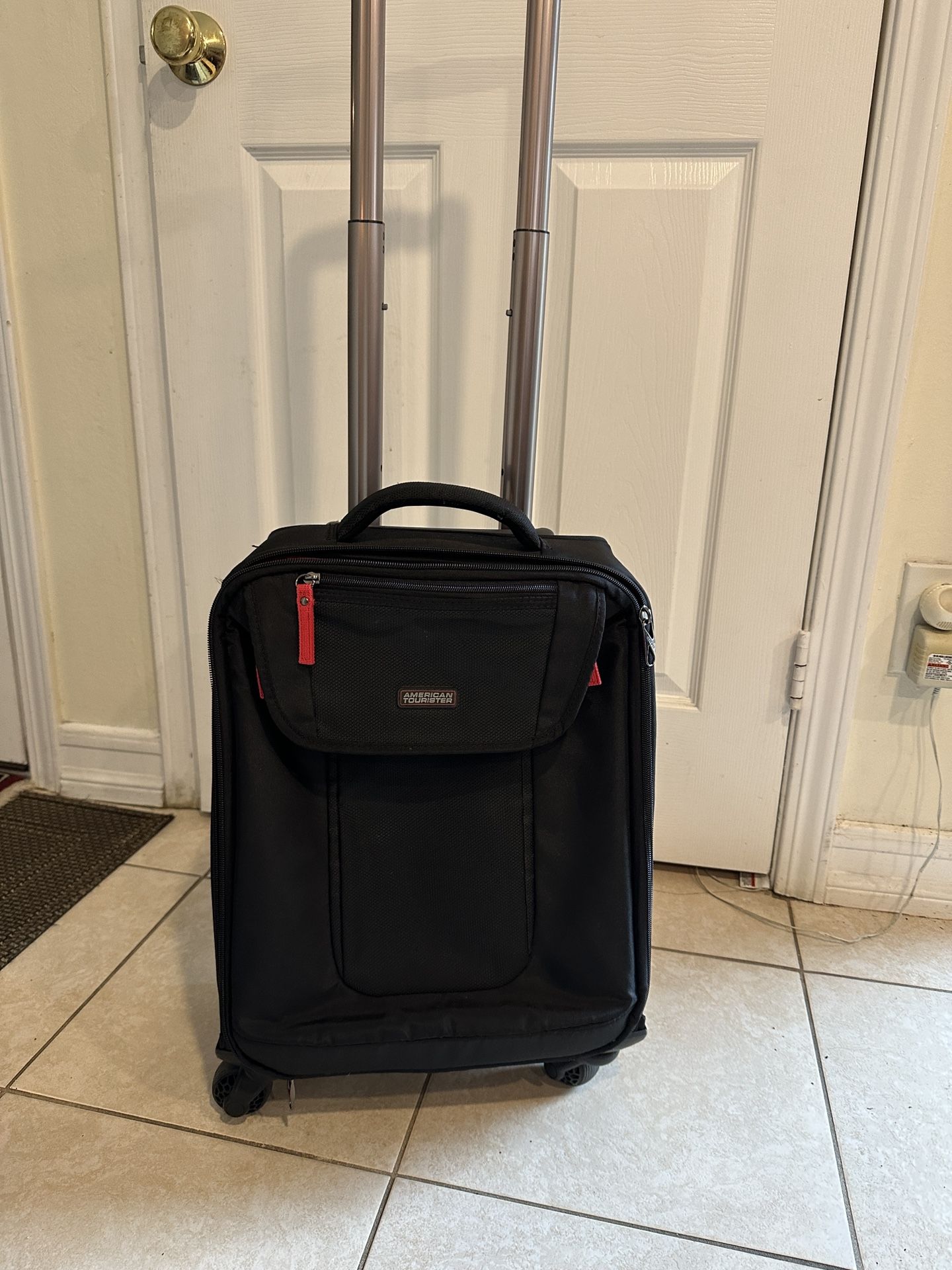 Carryon Almost New