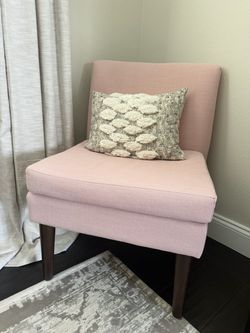 Accent chair