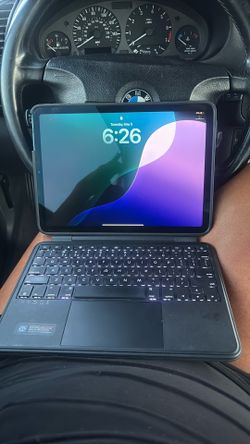 iPad Air 5th gen 256GB with BRYDGE keyboard