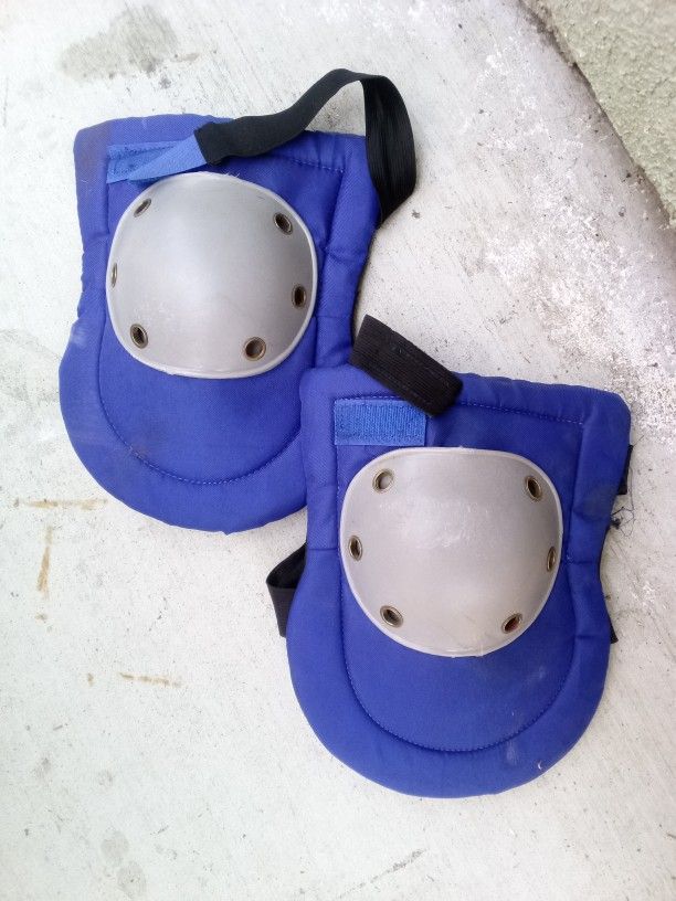 Knee Pads