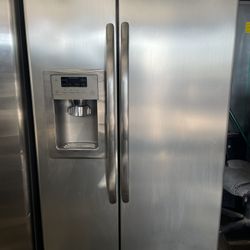 Stainless Steel Side-By-Side Ge Refrigerator