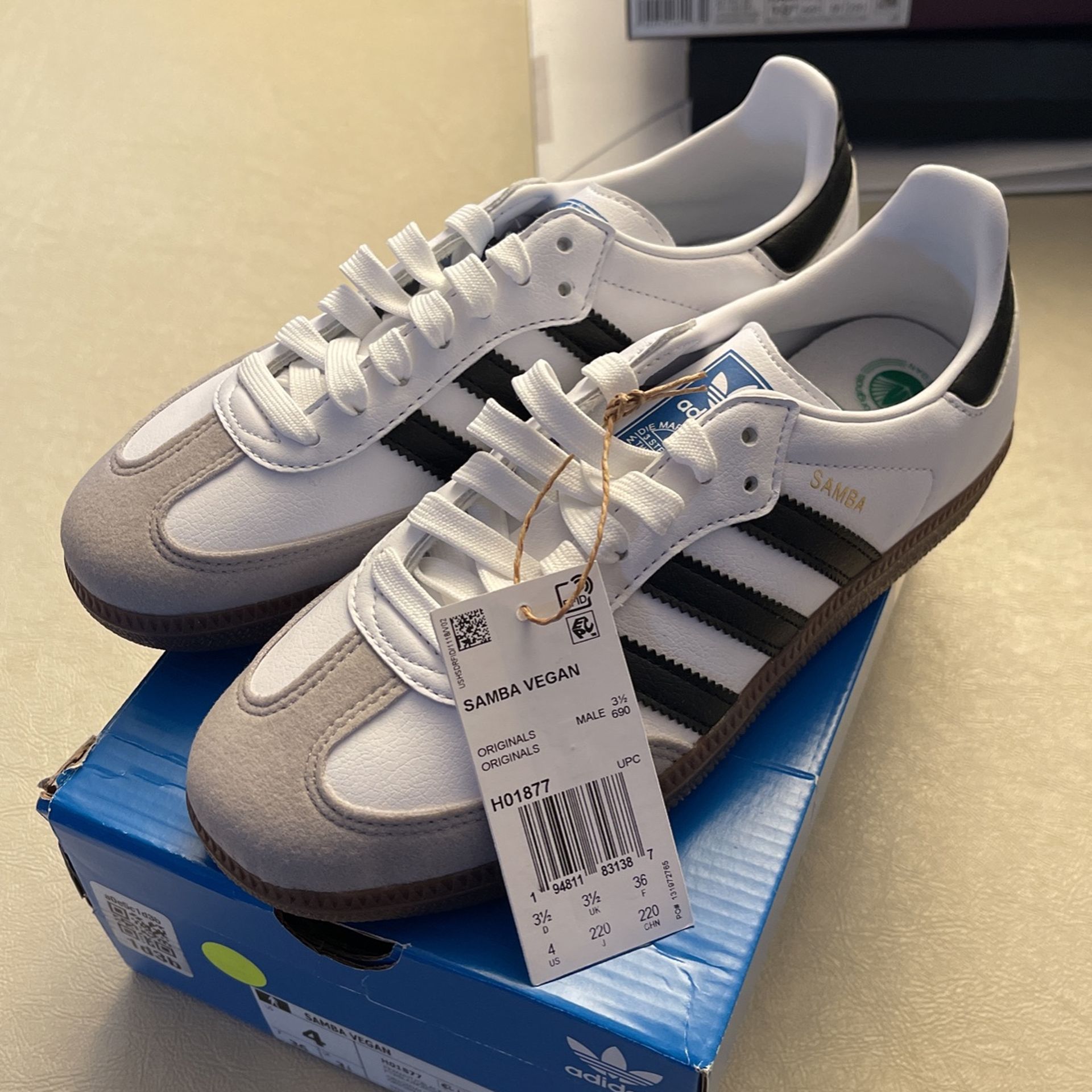 Adidas Samba Vegan Size 4
