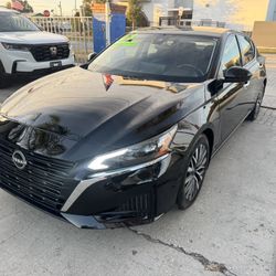 2023 Nissan Altima 