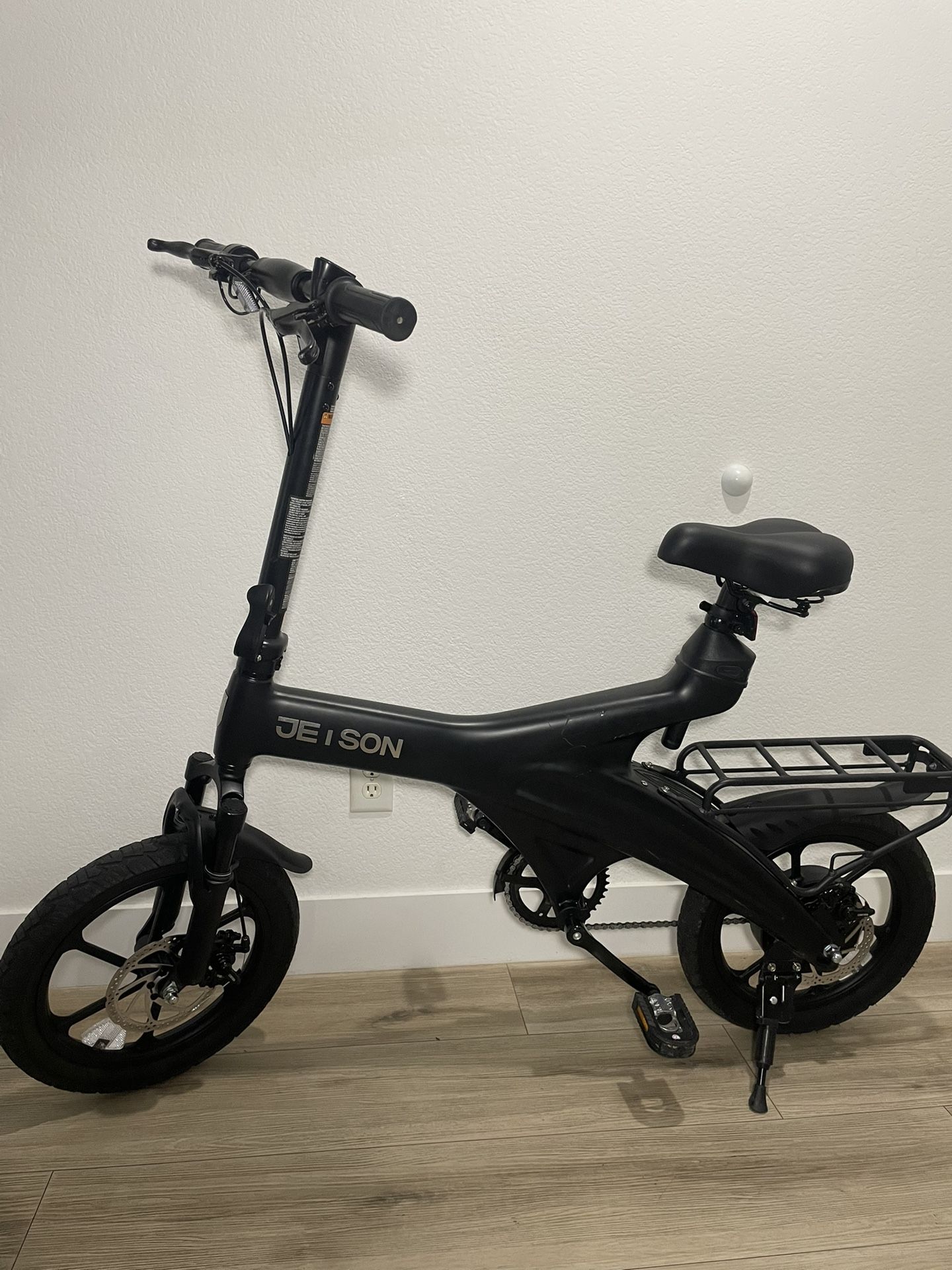 Jetson E-bike Power Bike Electric Bike Peddle Assistant Battery powered Bike Scooter