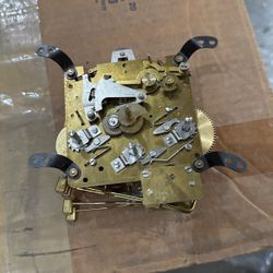340-020 Hermle Clock Movement , 1050-020 Hermle Clock Movement, 
