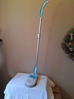Huver Floor Cleaner