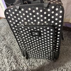 suitcase with wheels and handle 2’ x 40” $15