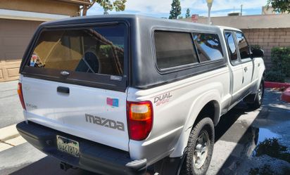 2001 Mazda B-Series Pickup