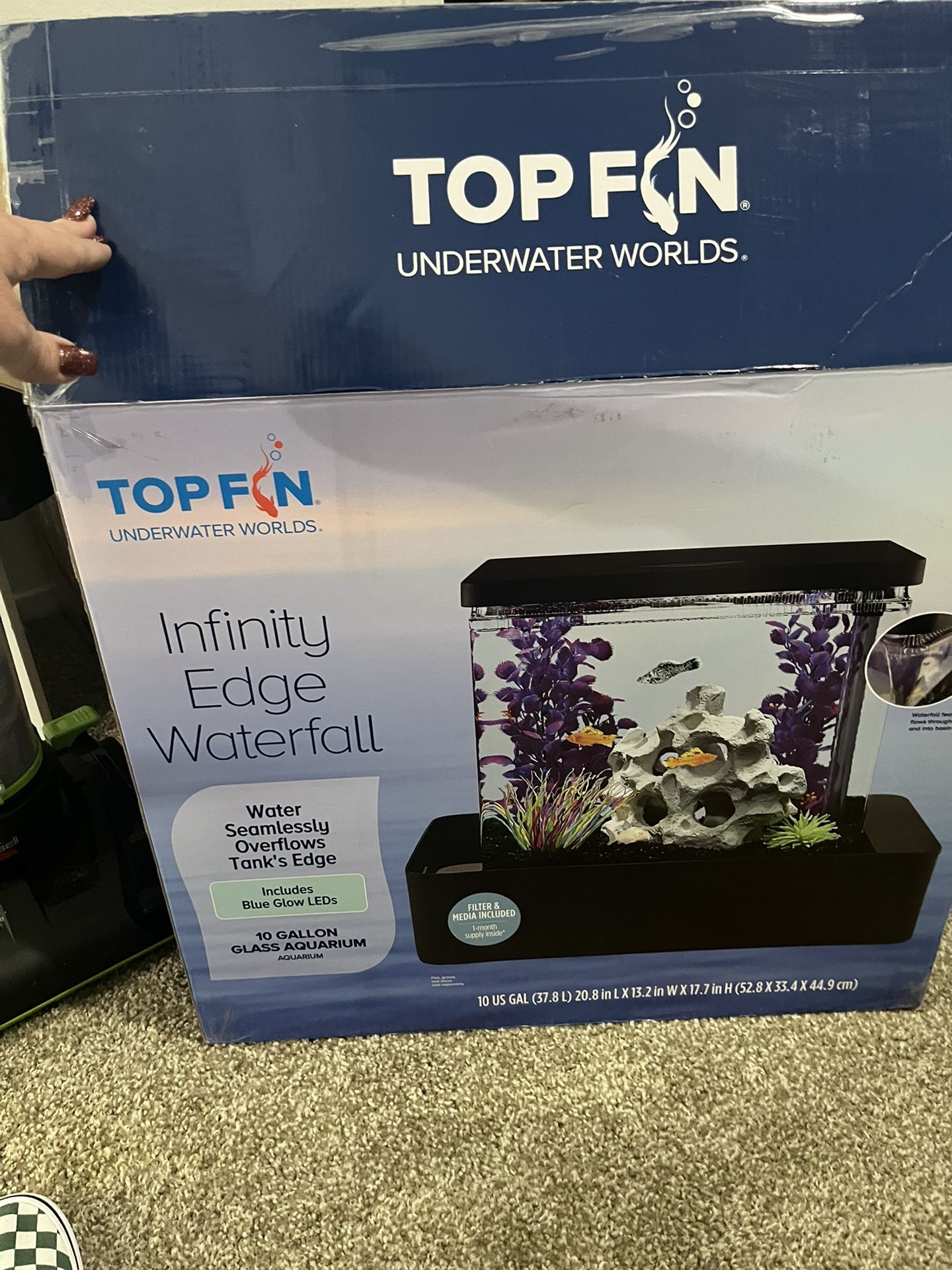 “Brand New” Never Used!! Complete Fish Tank  Set