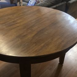 Real Wood Dinning Room Table 