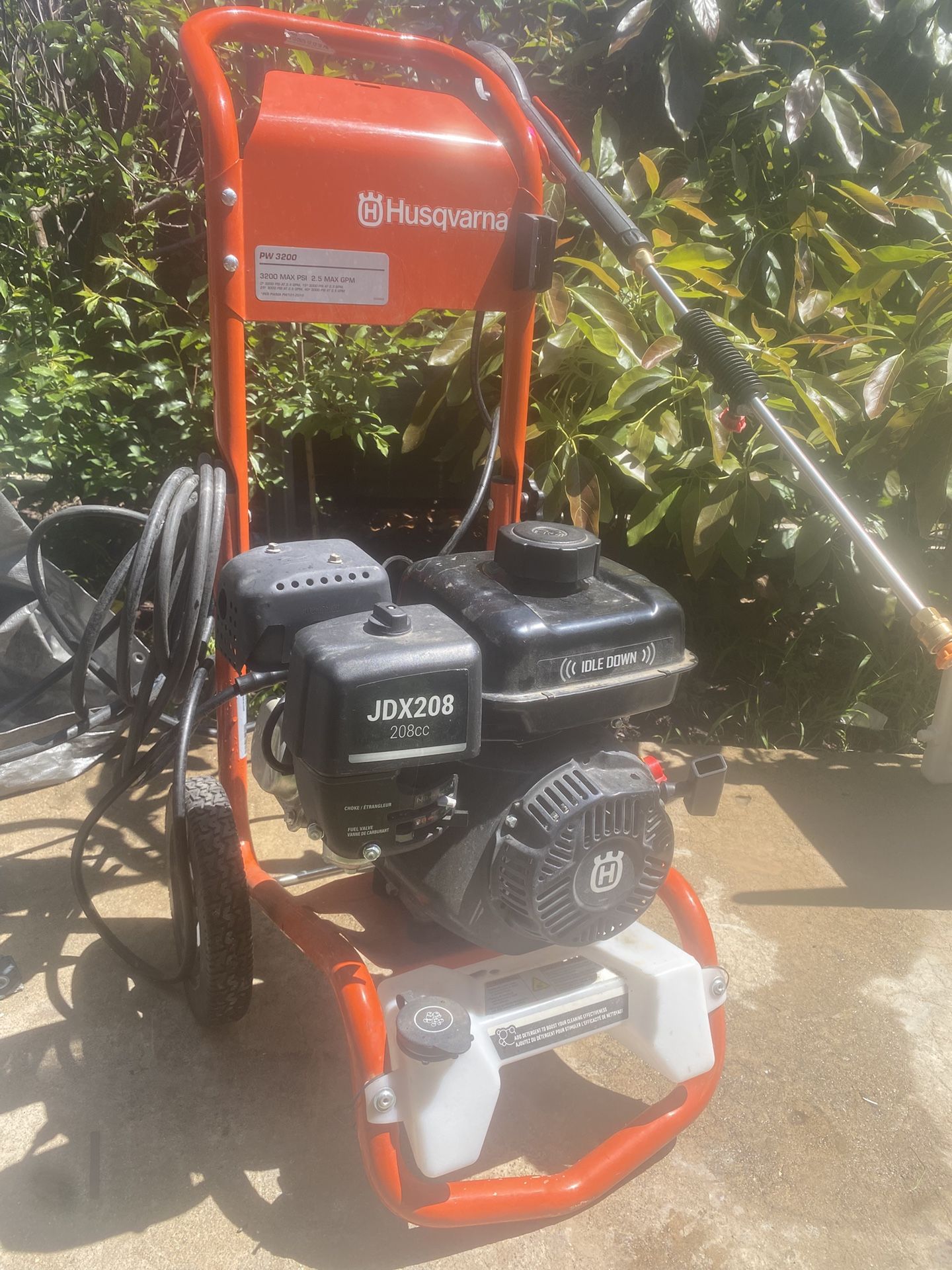 Husqvarna 3200psi Gas Pressure Washer 2.5gpm