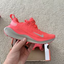 Nike Infinity Run Women