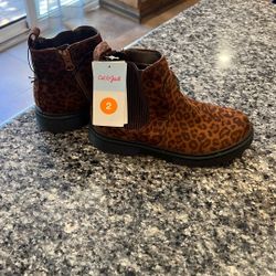 New Girls Brown Leopard Print Boot Size 2