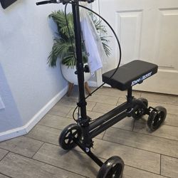 KneeRover Economy Knee Scooter Steerable Knee Walker