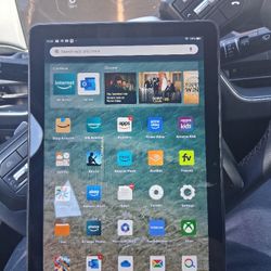 AMAZON FIRE 10' TABLET 13TH GEN