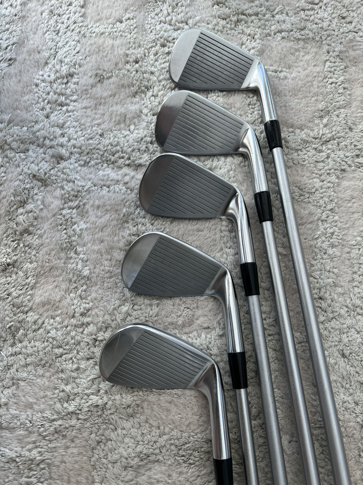 Lefty Golf Set (6-P, 4H, Driver, Putter)