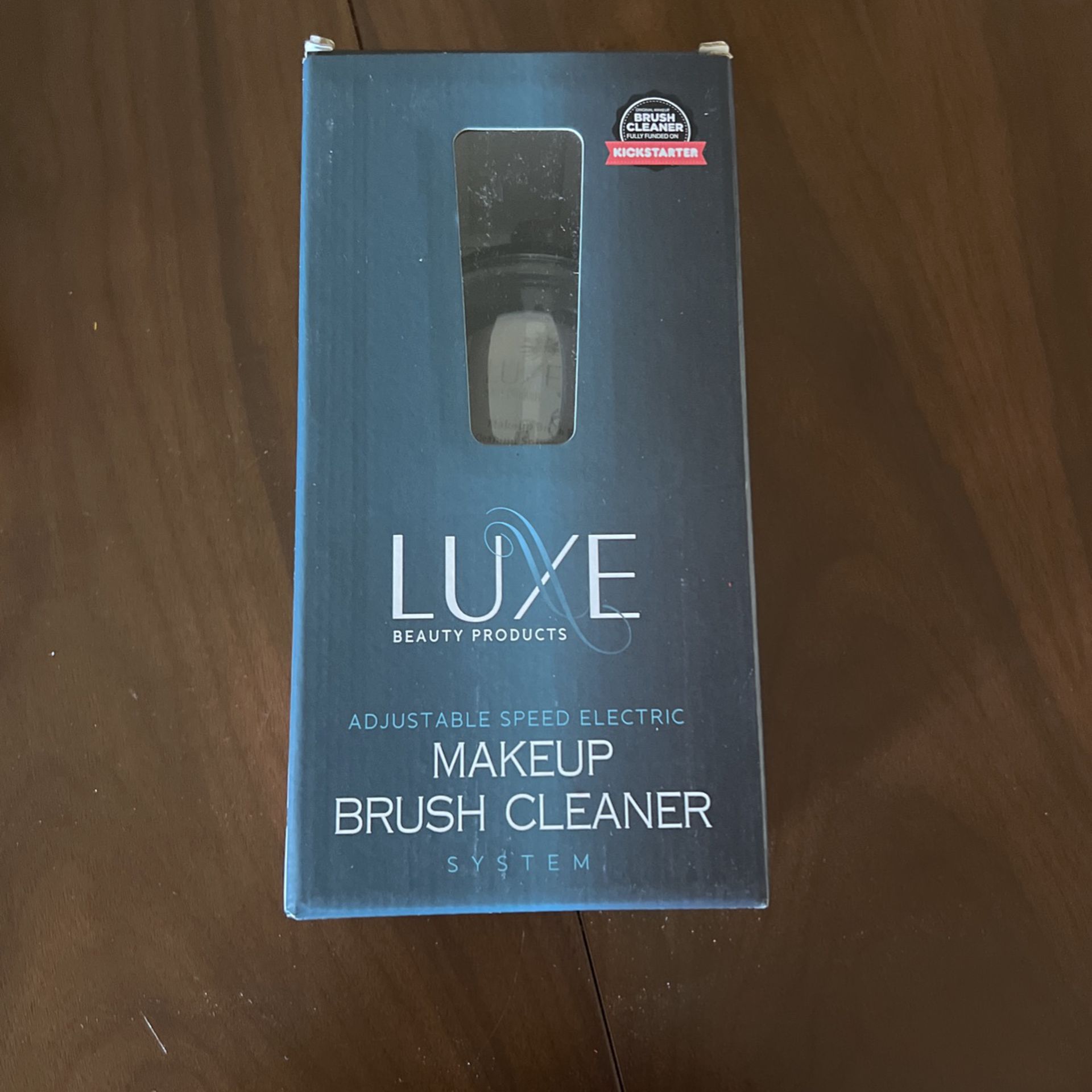 Luxe Makeup Brush Cleanser