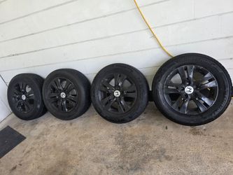 Honda tires AND rings 5 LUG 215/60R16 95H