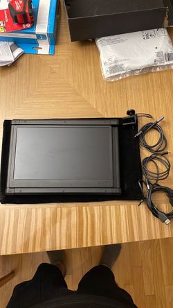 Attachable Monitors