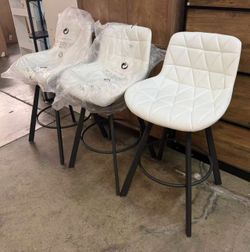 New assembled set of 3, 26 Inch White Faux Leather Counter Height Bar Stools 
Diamond quilted bucket seats with backs, stationary metal legs, kitchen 