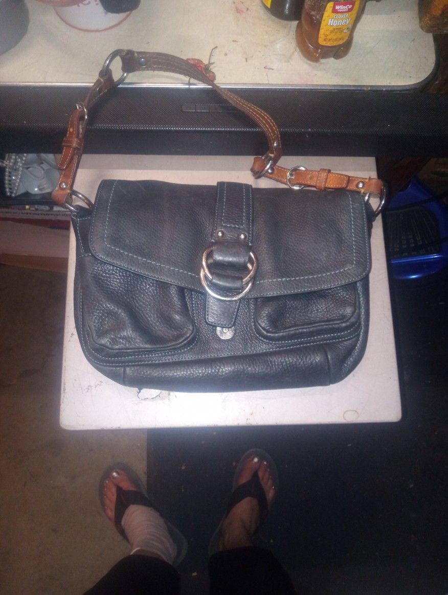Black Leather Coach Purse Vintage Like New