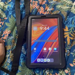 Lenovo Tablet M10 With Screen Protector Carrying Case Brand New