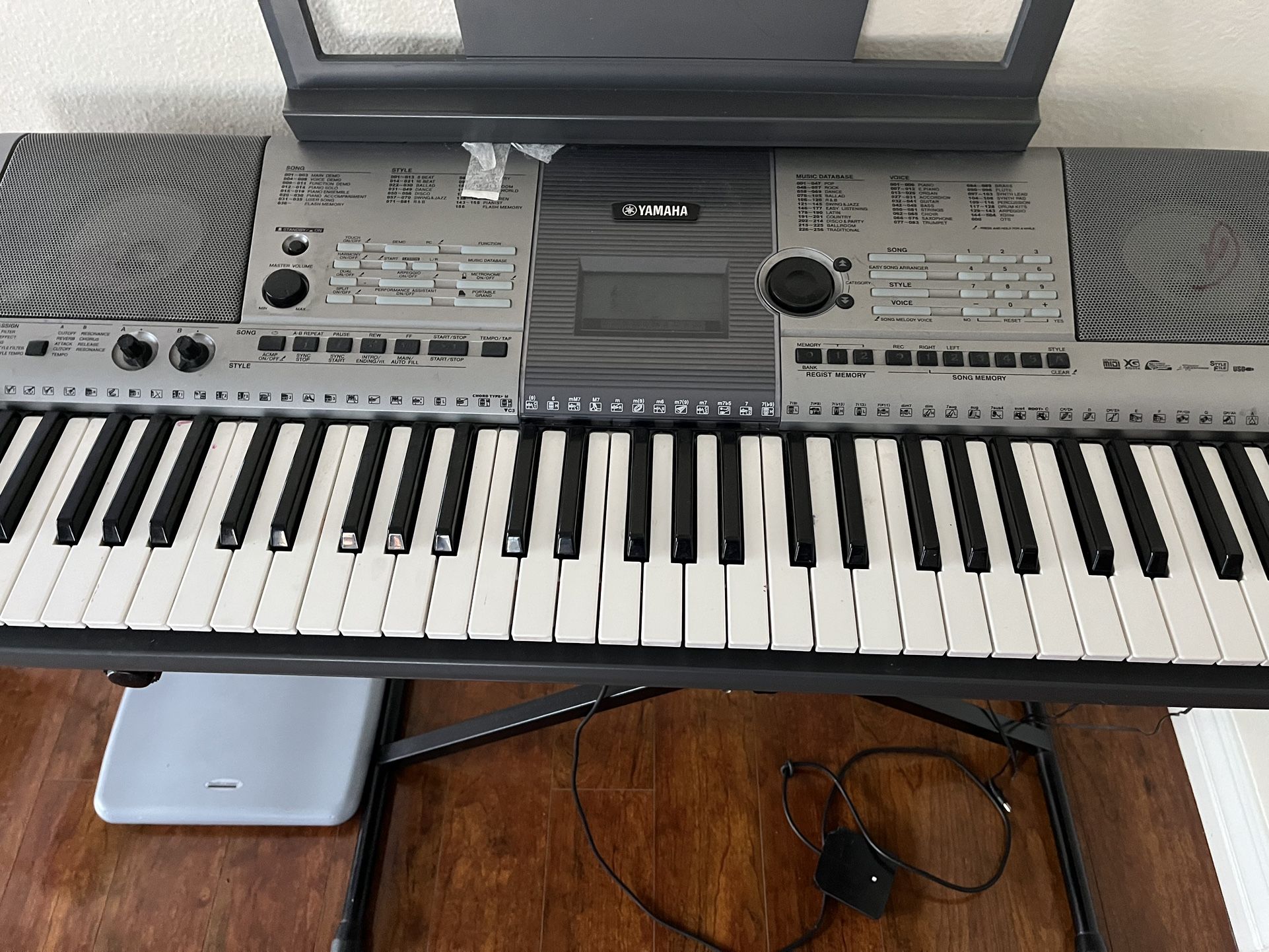 Yamaha Keyboard