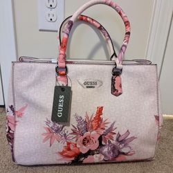 Nwt Guess Blush Floral Handbag Large