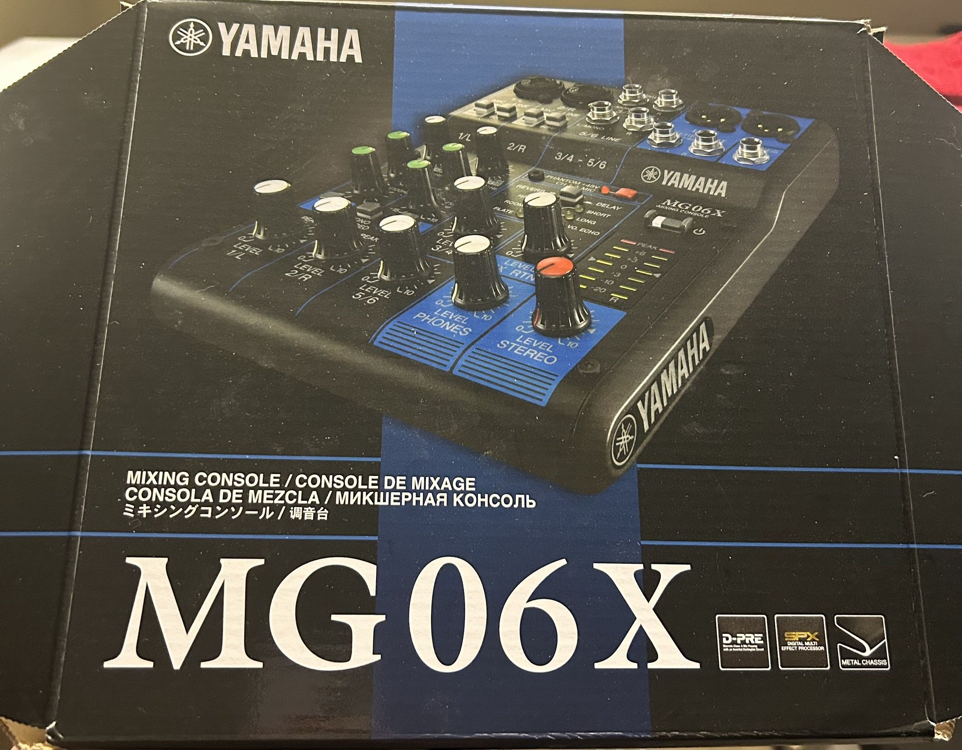 YAMAHA MG06X 6-Input Compact Stereo Mixer with Effects