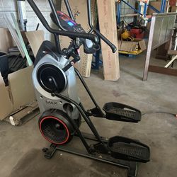 Bowflex Max Trainer M6
