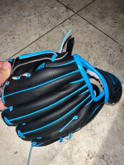 $8 for new youth baseball gloves 9” size