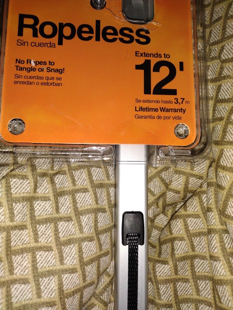 Fiskars 20 Foot max Pole Saw Pruning Shears Professional Fiberglass And Aluminum $99.00