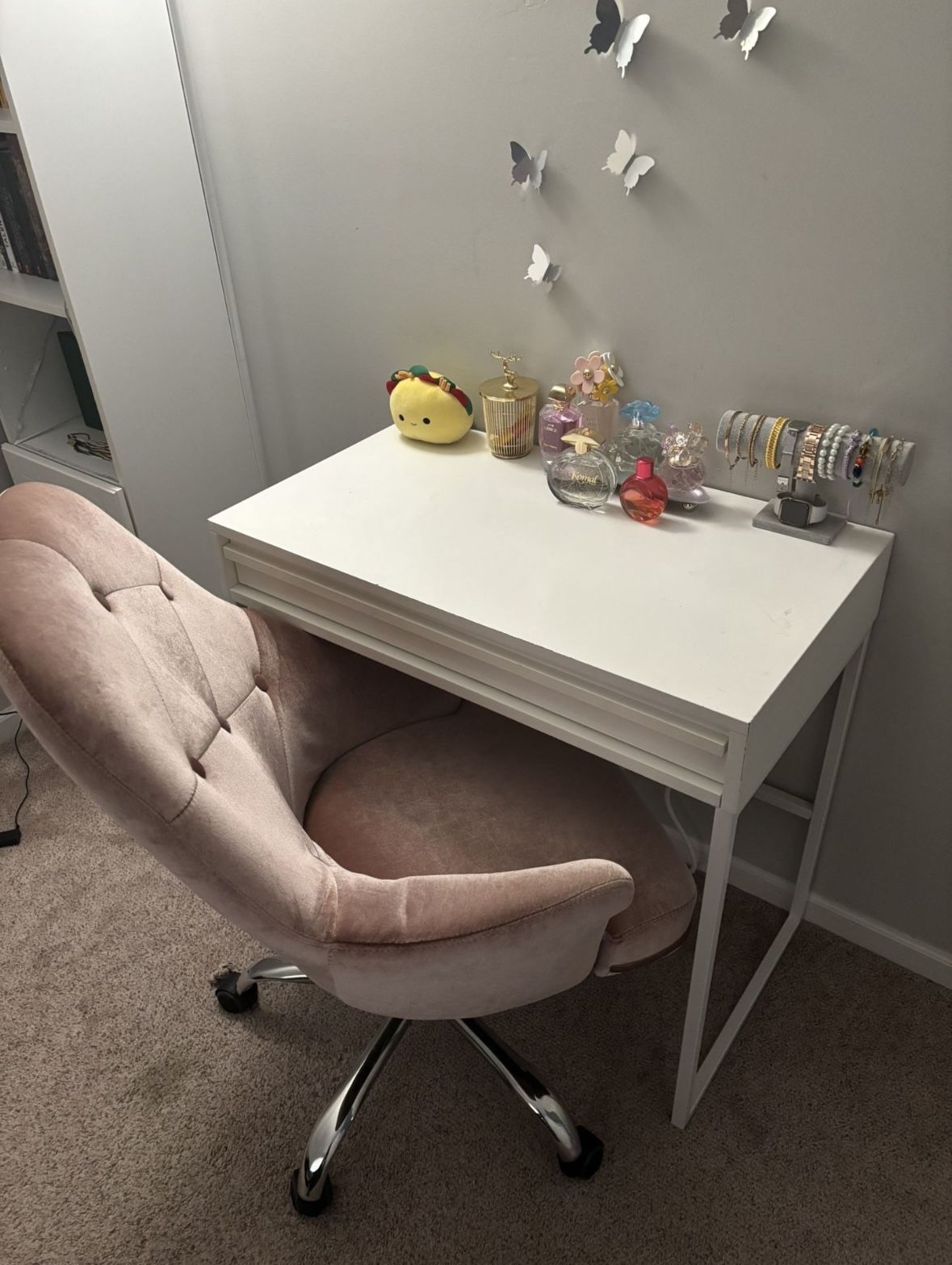 White Desk