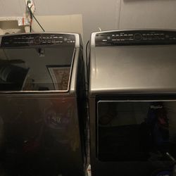 Whirlpool Washer And Dryer 