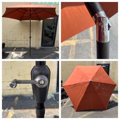 Outdoor Patio Deck Umbrella with Crank and Tilt