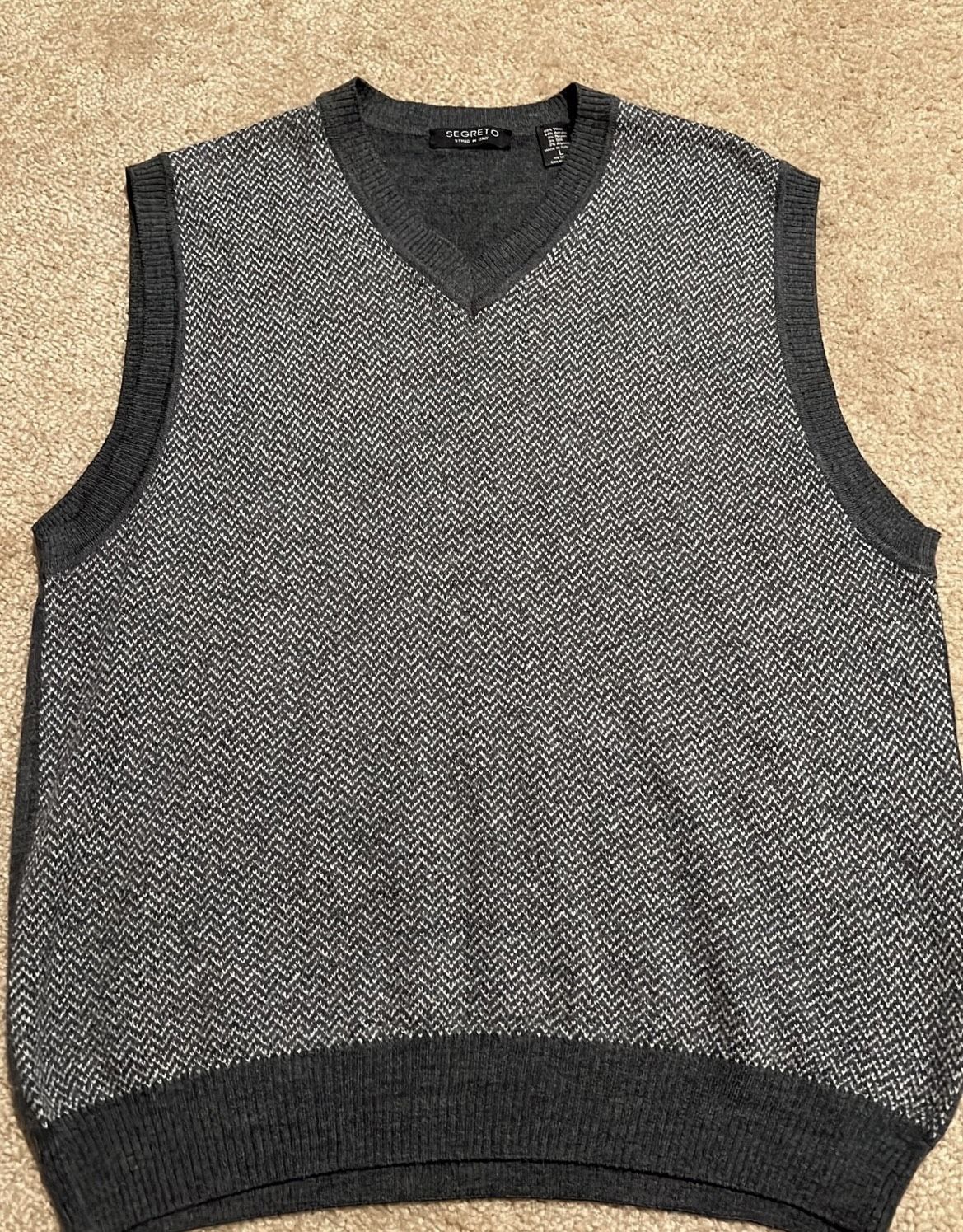 Mens Sweater Best Size Large