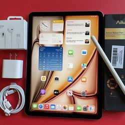 Apple IPad Air 11 (M2 chip / 2024  Model) 128GB  with pen, keyboard case & Accessories