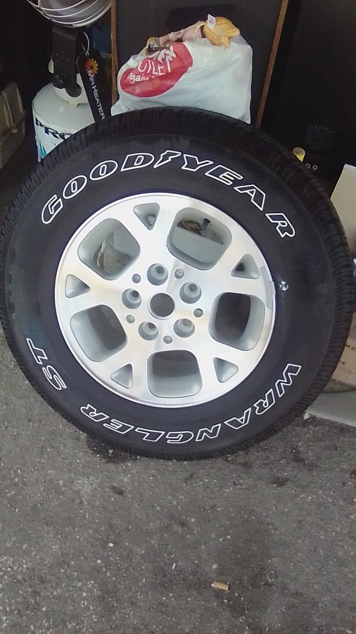 Rim & Tire