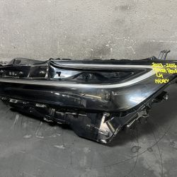 2023-2024-2025-2026 TOYOTA PRIUS LEFT HEADLIGHT OEM MICKY PARTS ONLY