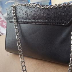 New Guess  Leather  Purse 