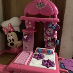  Minnie Mouse Kitchen 