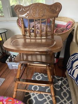 High Chair Vintage