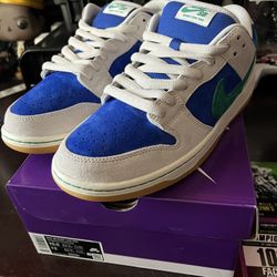 NIKE SB Dunk Low Pro (Phantom/Hyper Royal/Malachite